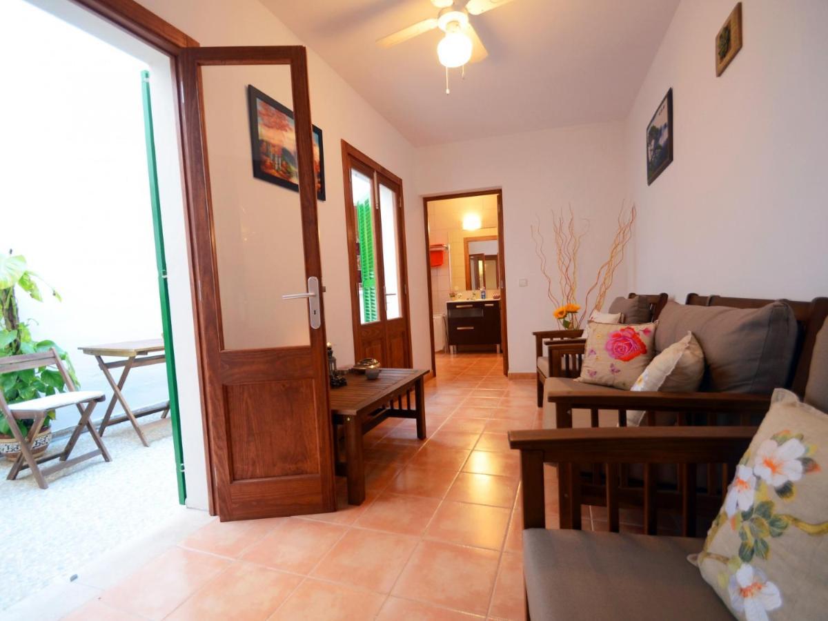 Vakantiehuis Sant Vicenc, Amazing House In For 6